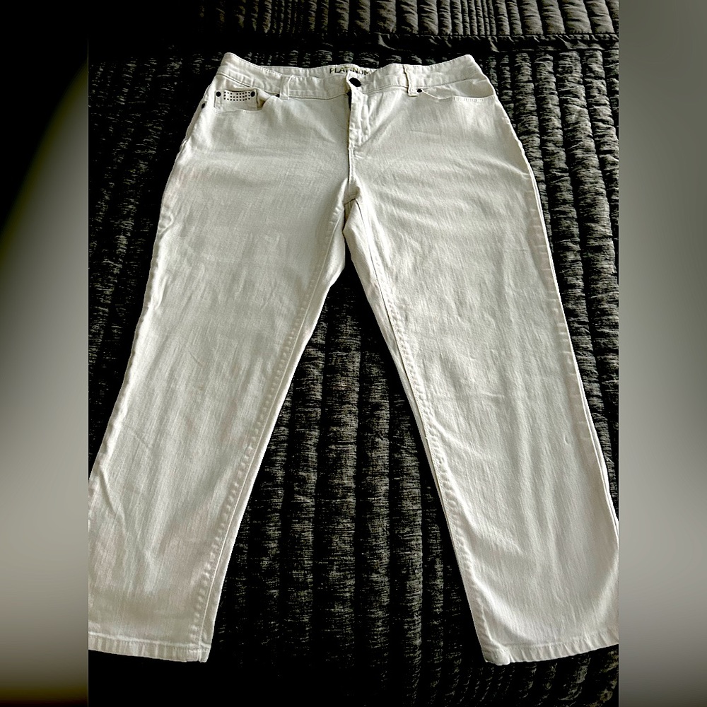 CHICO’S Petite 1.5 jeans
